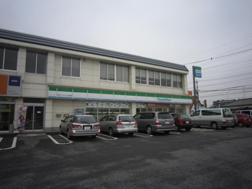 ファミリーマート上横場店の画像1
