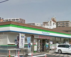 ファミリーマート・西川口三丁目店の画像1