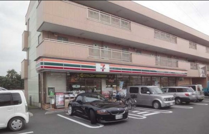 セブンイレブン・戸田新曽芦原店の画像1