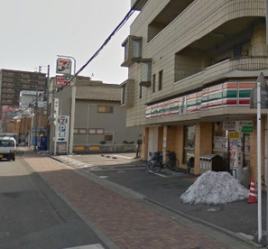 セブンイレブン 戸田新曽南店の画像1