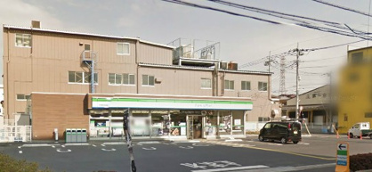 ファミリーマート 戸田笹目北町店の画像1