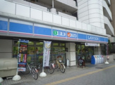 コンビニエンスストア ローソン 池袋二丁目