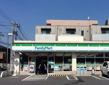 ファミリーマート 川口幸町二丁目店の画像1