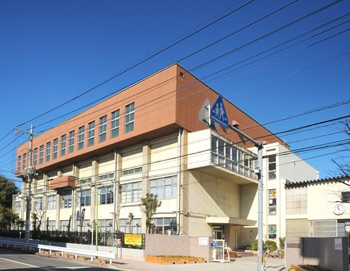 川口市立 上青木南小学校の画像1