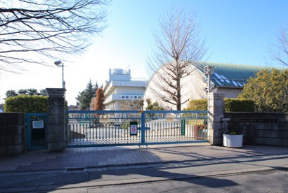 川口市立仲町小学校の画像1