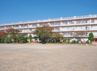 戸田市立喜沢小学校の画像1