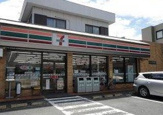 コンビニエンスストア セブンイレブン川口末広店