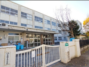 上板橋第四小学校の画像1