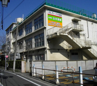 板橋区立いたばしボローニャ子ども絵本館の画像1