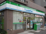 コンビニエンスストア ファミリーマート・赤羽二丁目店