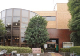 板橋区立氷川図書館