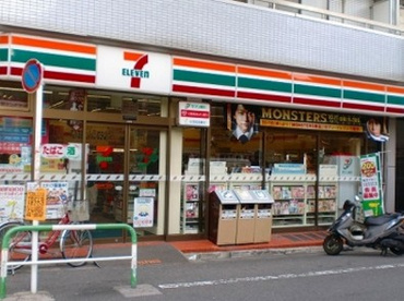セブンーイレブン豊島千早１丁目店の画像1