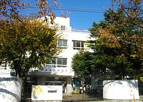  東京都立板橋高等学校の画像1
