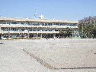 さいたま市立片柳小学校の画像1