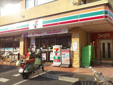 コンビニエンスストア セブンイレブン 西荻北5丁目店