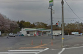 コンビニエンスストア ファミリーマート伊奈高岡店