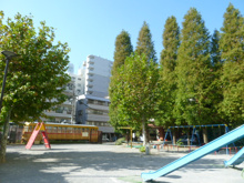 公園 神明都電車庫跡公園