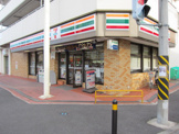 セブンイレブン横浜港南丸山台店
