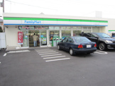 ファミリーマートサンズ丸山台店