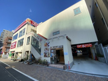 日進ワールドデリカテッセン