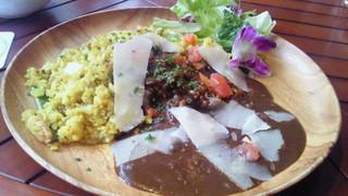 ドライカレー¥1100 ツナミ 下北沢 (Tsunami Shimokitazawa Tokyo)の画像3