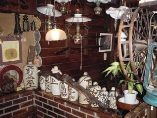 店内のアンティークもご覧の通りです^^ 世田谷邪宗門の画像4
