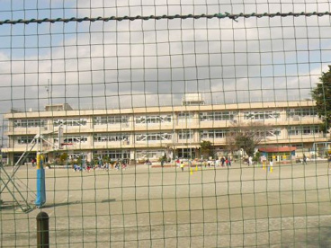 さいたま市立日進小学校の画像2