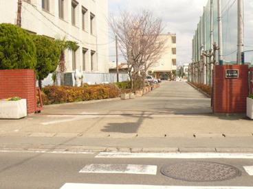さいたま市立日進中学校の画像1