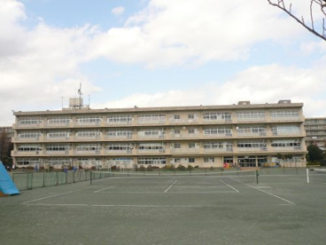 さいたま市立日進中学校の画像3