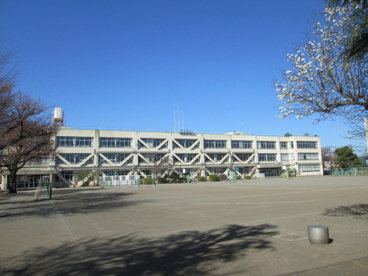 立川市立幸小学校の画像1