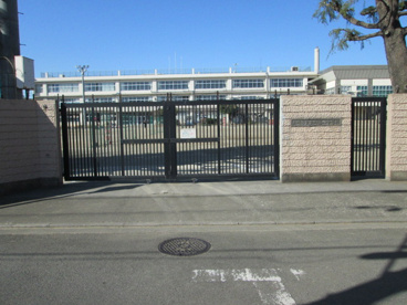 立川市立第四中学校の画像2