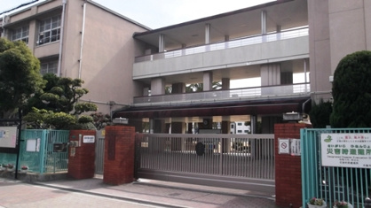 大阪市立 東中本小学校の画像1