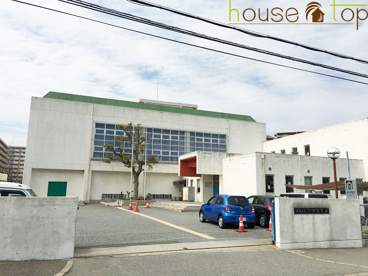 西宮市立スポーツ施設今津体育館
ハウストップ西宮鳴尾店が「西宮市立スポーツ施設今津体育館」周辺の不動産物件情報をご提供します! 西宮市立スポーツ施設今津体育館の画像1