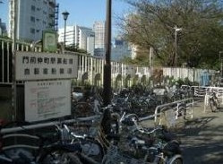 門前仲町黒船橋自転車駐車場の画像