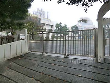 横浜市立神奈川小学校の画像1