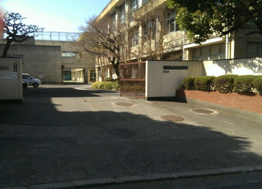 立川市立第九中学校の画像3