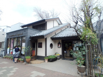 レ・アントルメ国立