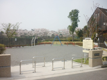 鳥見ヶ丘第二公園の画像1