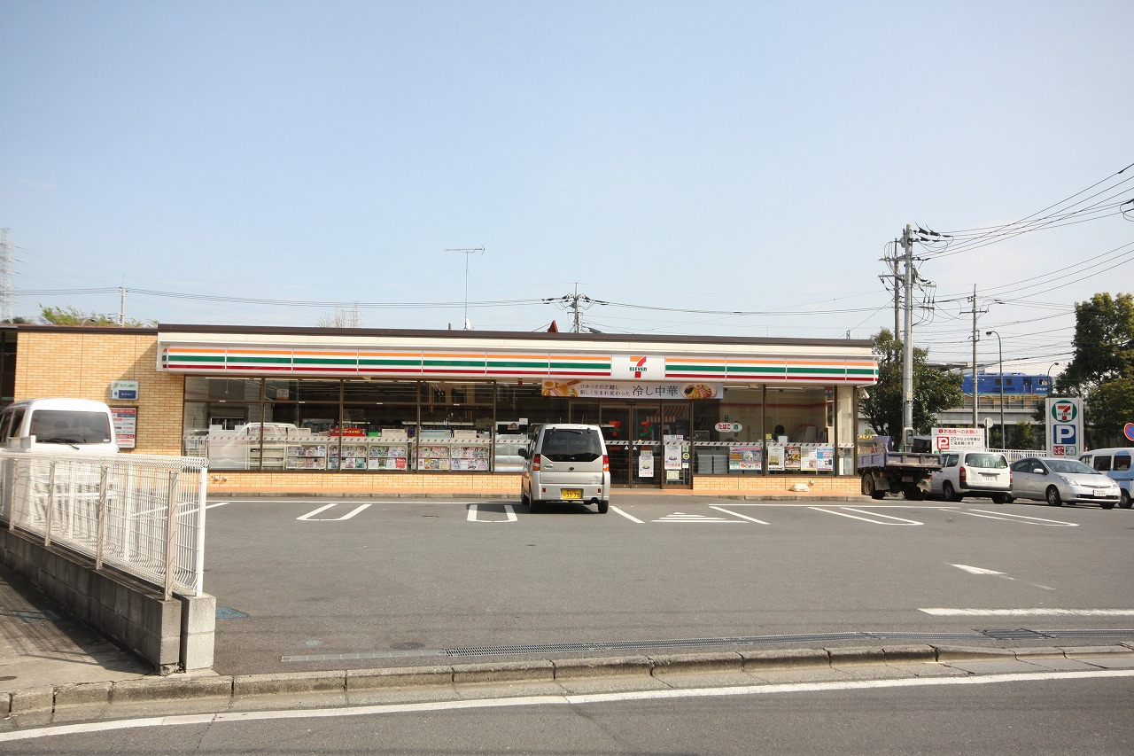 グランドール鳥山の詳細ページ 小机の報友興産