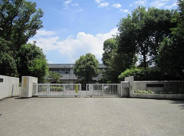 横浜市立鴨志田中学校の画像1