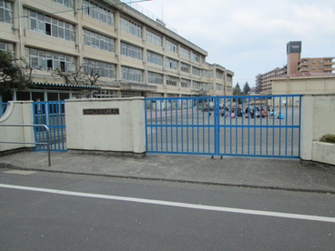  立川市立上砂川小学校の画像3