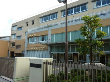 川崎市立川中島中学校の画像1