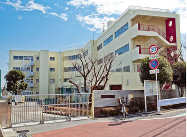 横浜市立 上山小学校の画像1