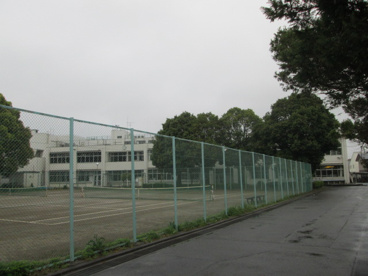  日野市立三沢中学校の画像1
