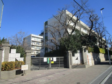 さいたま市立木崎中学校の画像1