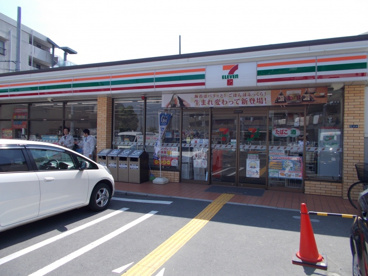 セブン−イレブン 吹田佐井寺４丁目店の画像1