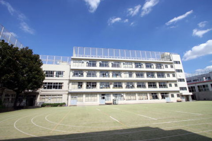 林町小学校の画像1