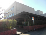 大和市立図書館
