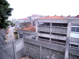 宜野湾中学校の画像1