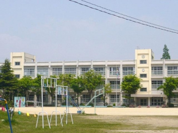 成徳小学校の画像1